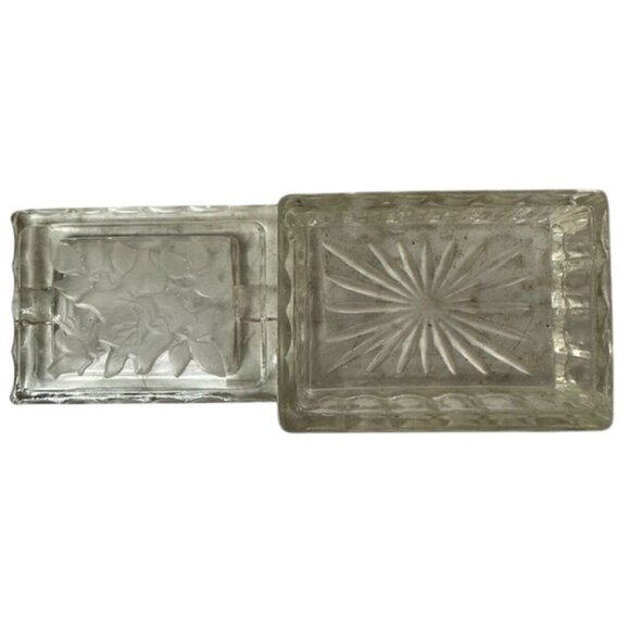 Vintage Clear Glass Cigarette Box and Ashtray With Floral And Starburst Patterns - Picture 3 of 7